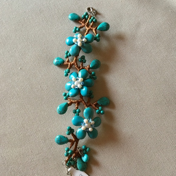 Turquoise Bracelet - Picture 1 of 5